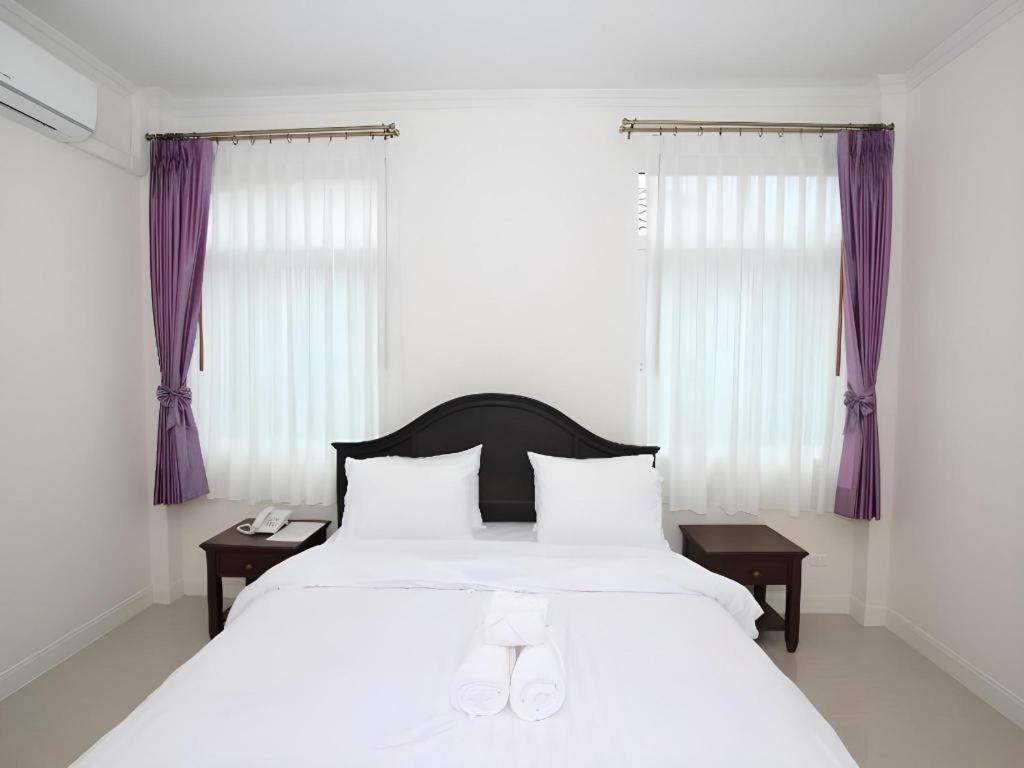 Ruen Maihom Riverside Cottage Kanchanaburi Luaran gambar