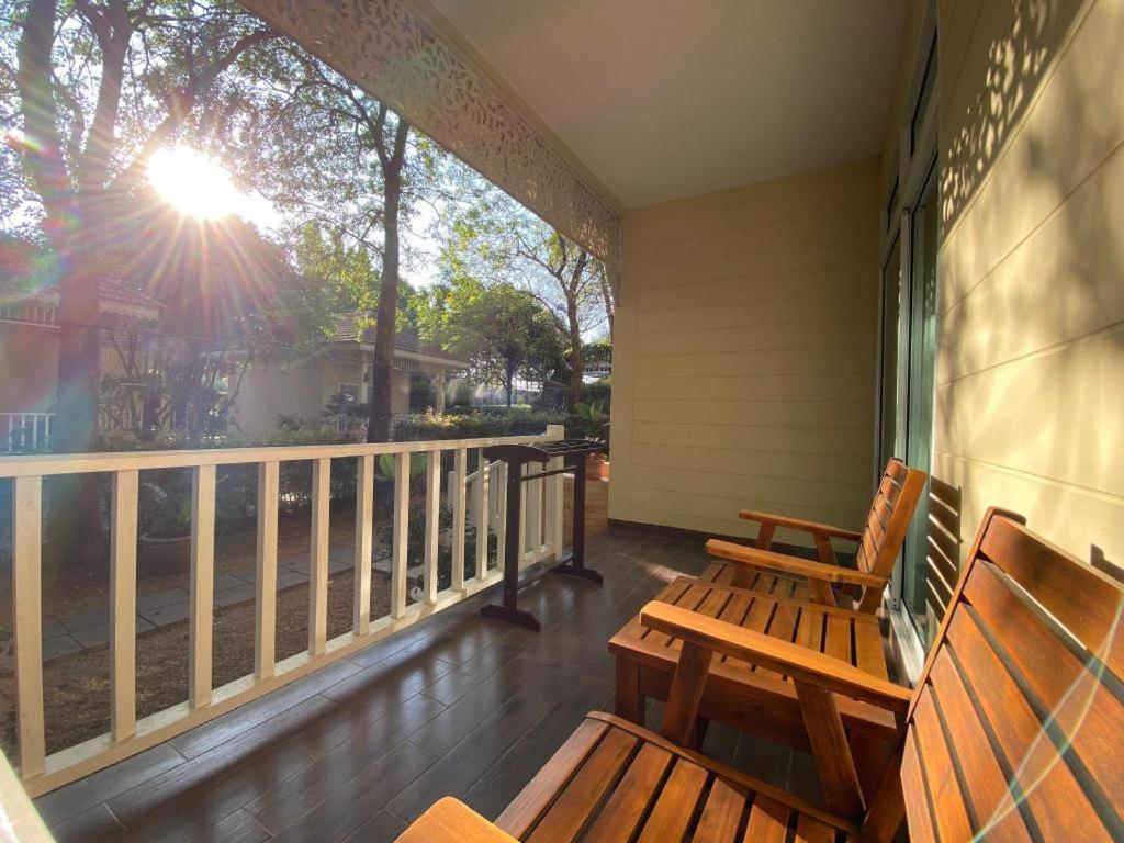 Ruen Maihom Riverside Cottage Kanchanaburi Luaran gambar