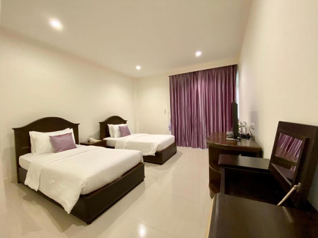Ruen Maihom Riverside Cottage Kanchanaburi Luaran gambar