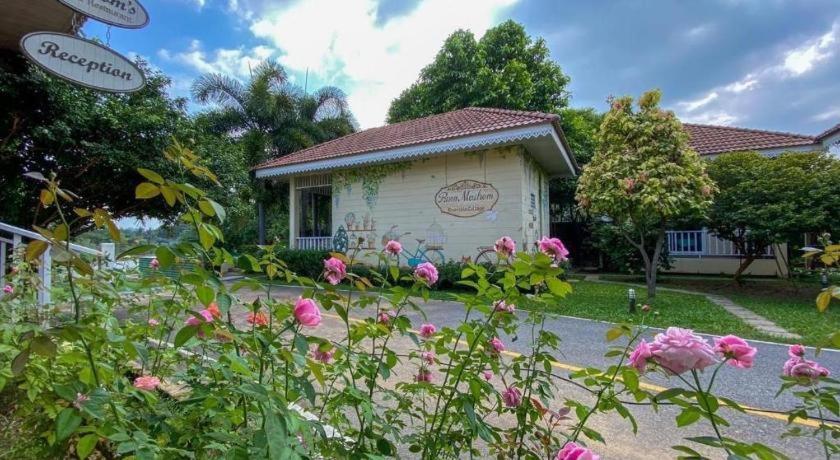 Ruen Maihom Riverside Cottage Kanchanaburi Luaran gambar